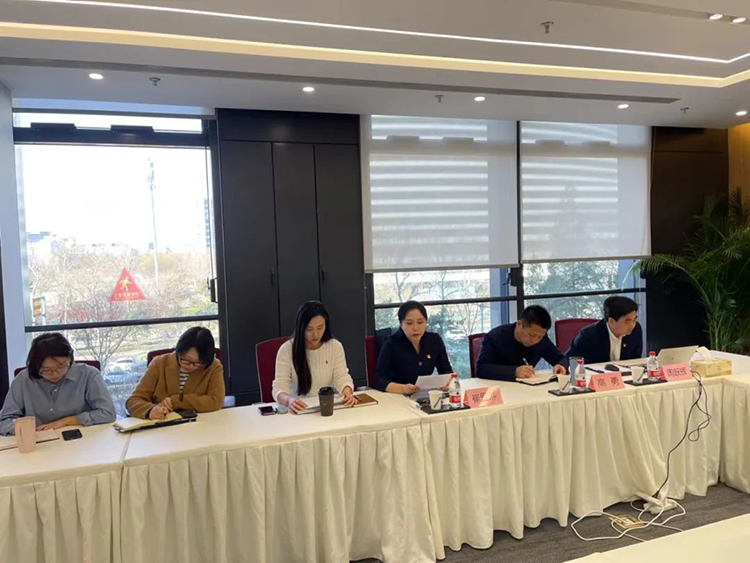 人力资源公司领航国际党委举办“两会”精神及经济政策解读专题讲座